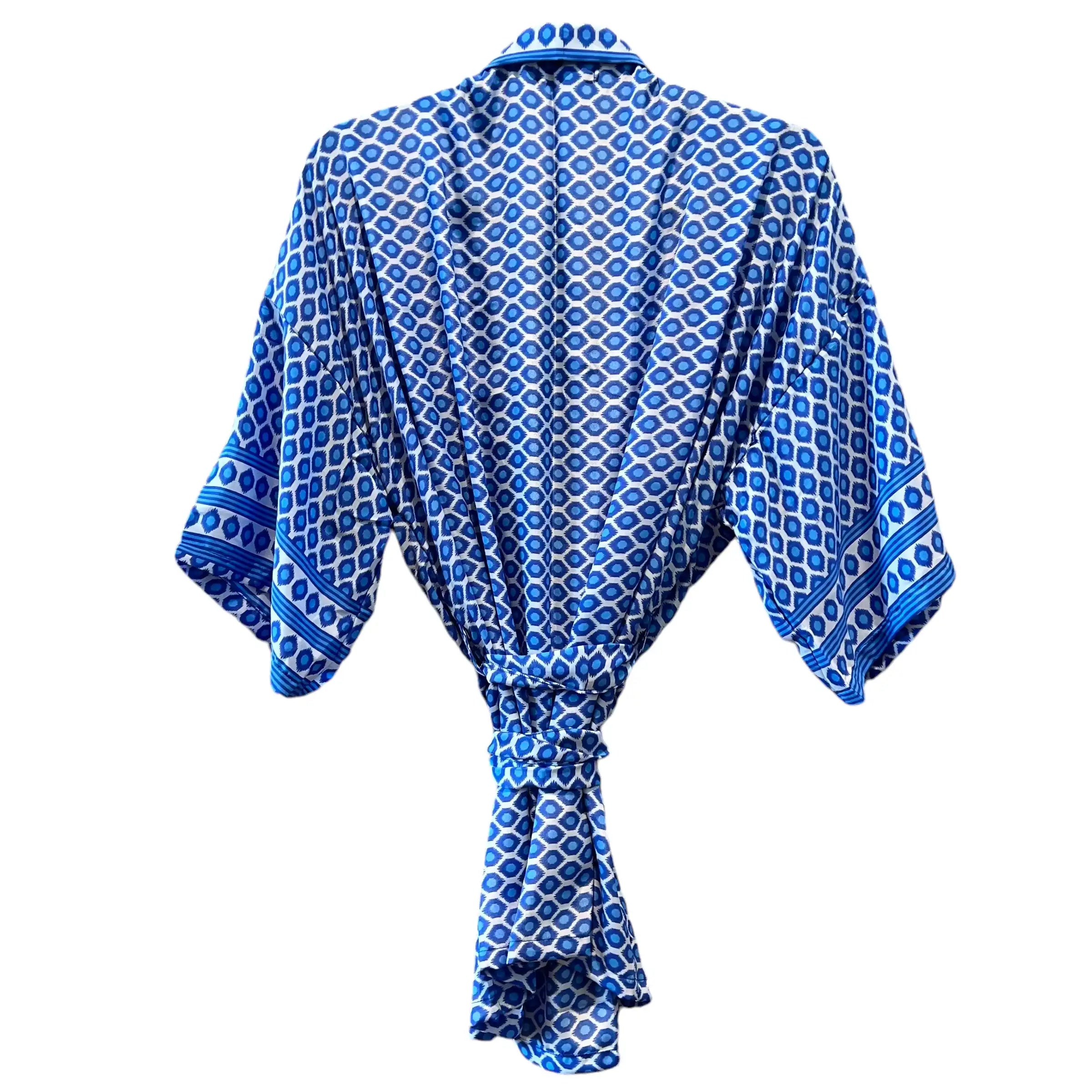 Kort silke kimono med bælte