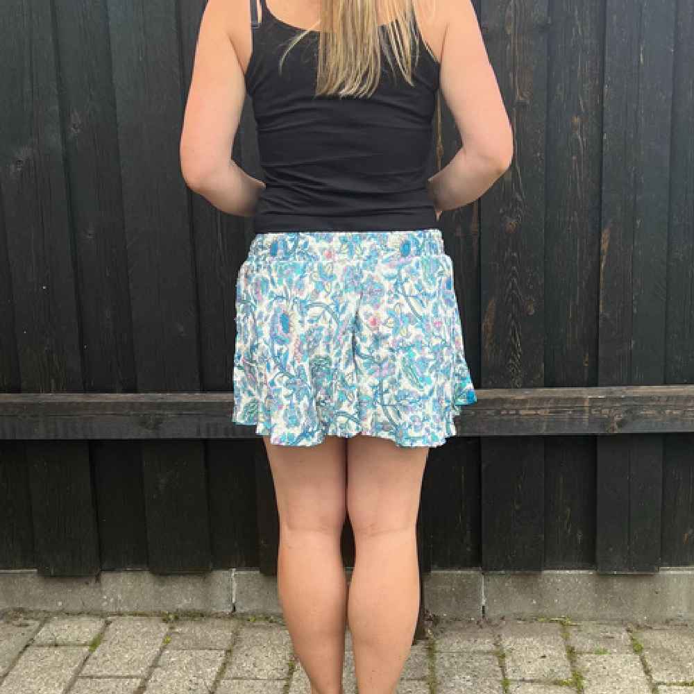 Lyseblå Silkeshorts