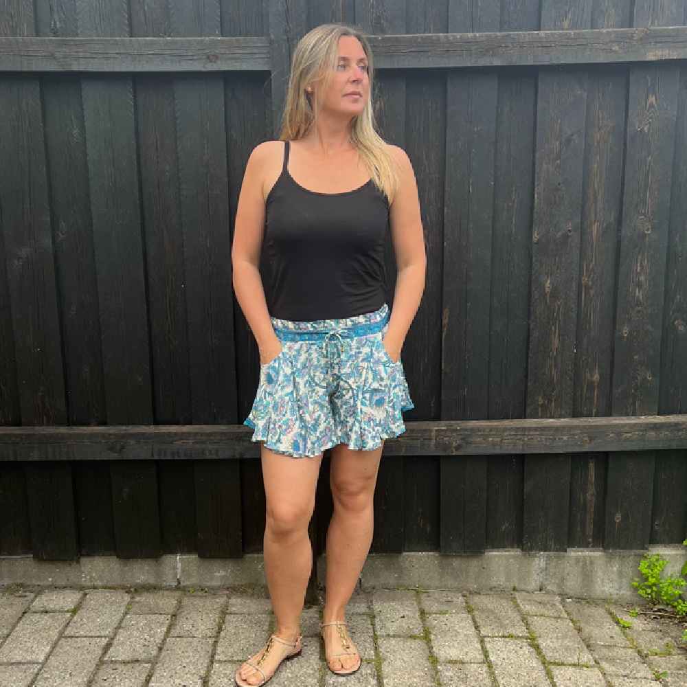 Lyseblå Silkeshorts