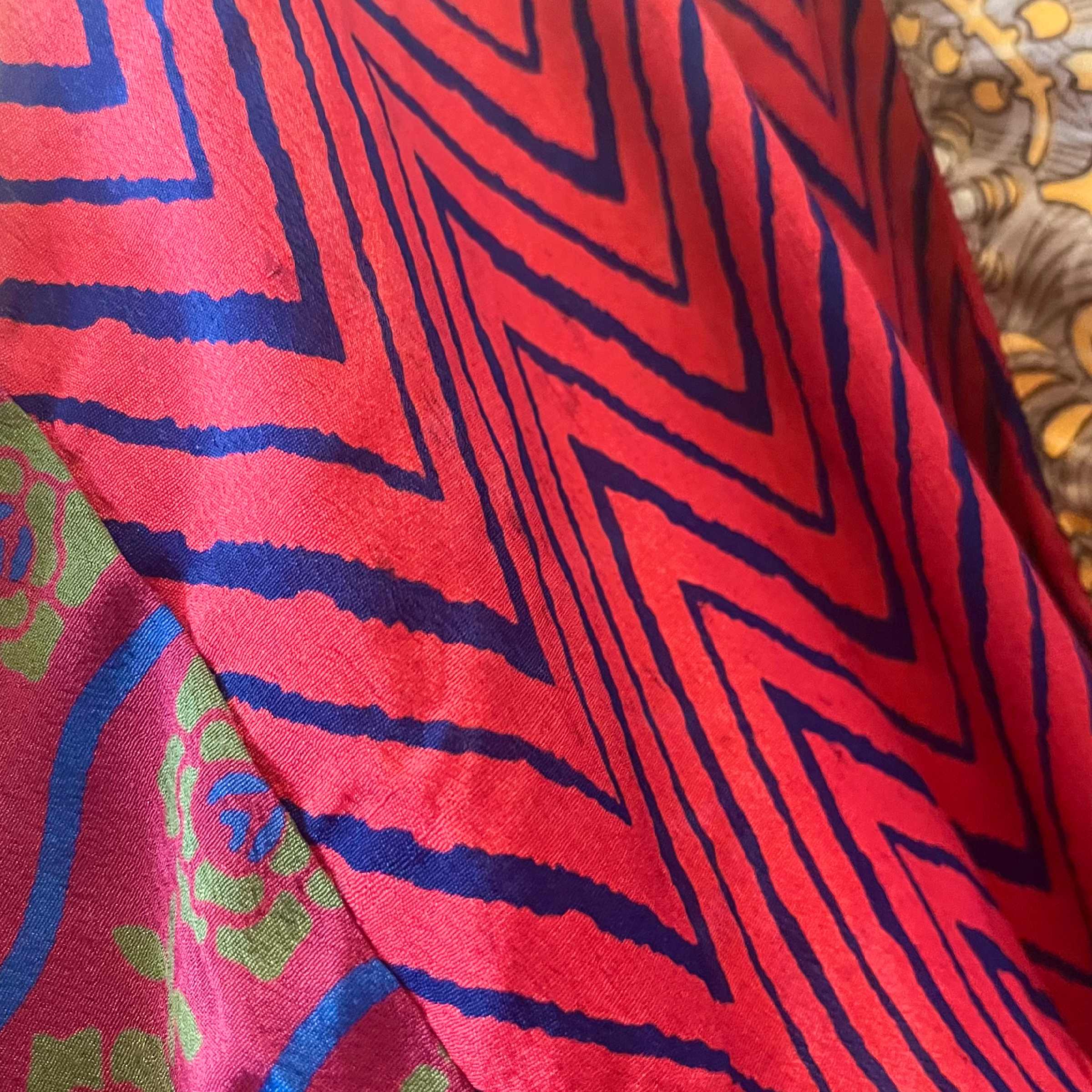 Multi color Silke Kimono