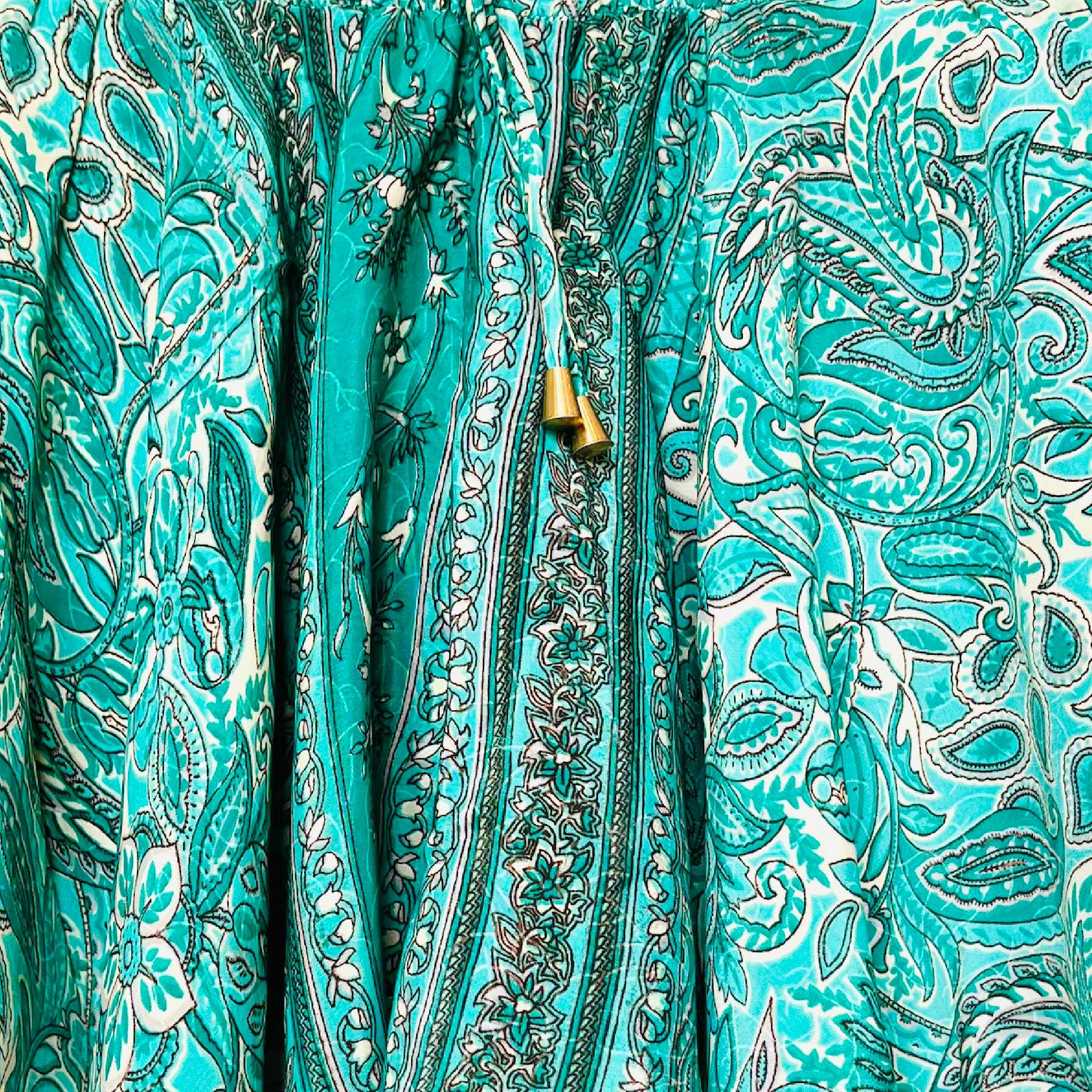 Shortsnederdel i silke med lomme str. XS/S