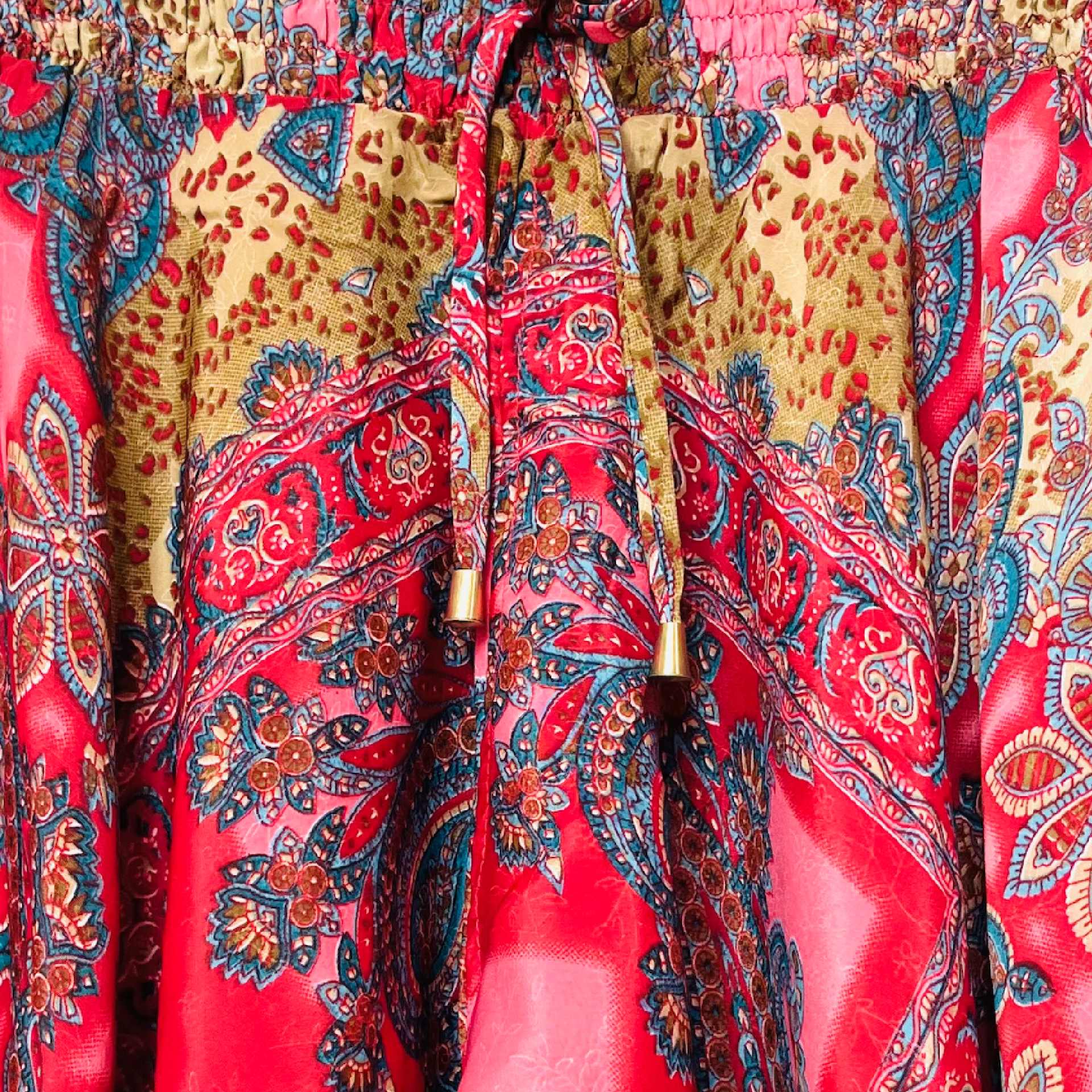 Shortsnederdel i silke med lomme str. XS/S