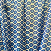 Kort silke kimono med bælte